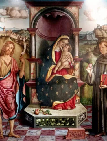 Detail of Virgin and Child from Agabiti's Virgin Enthroned altarpiece showing tender interaction